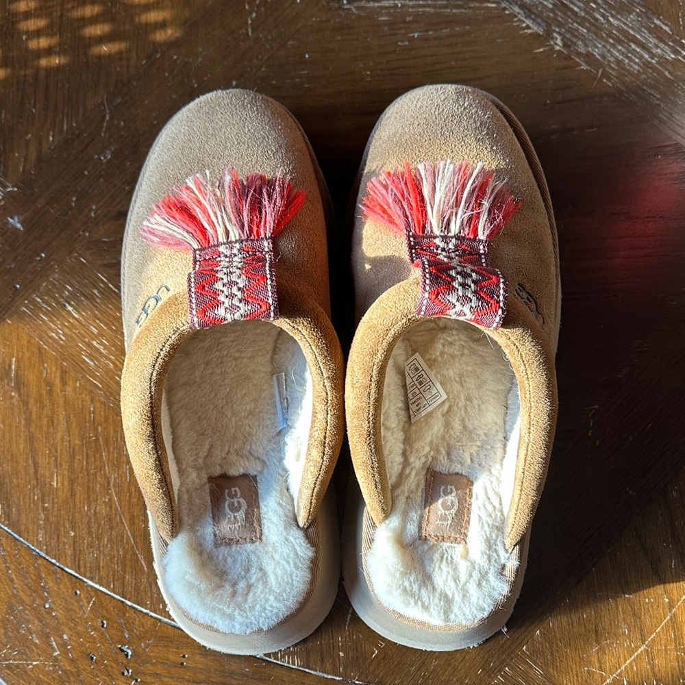 UGG platform slippers